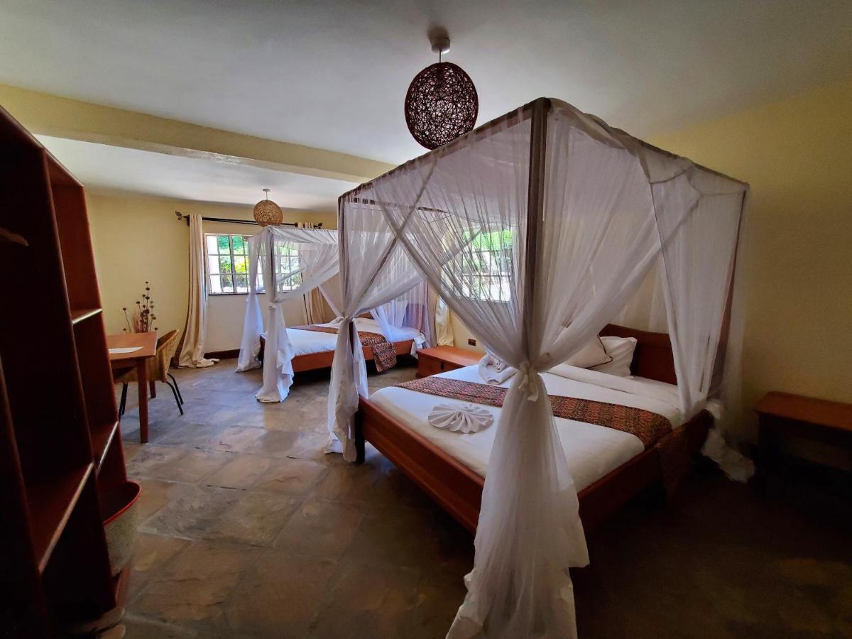 Mwanzo Lodge Naivasha Extérieur photo