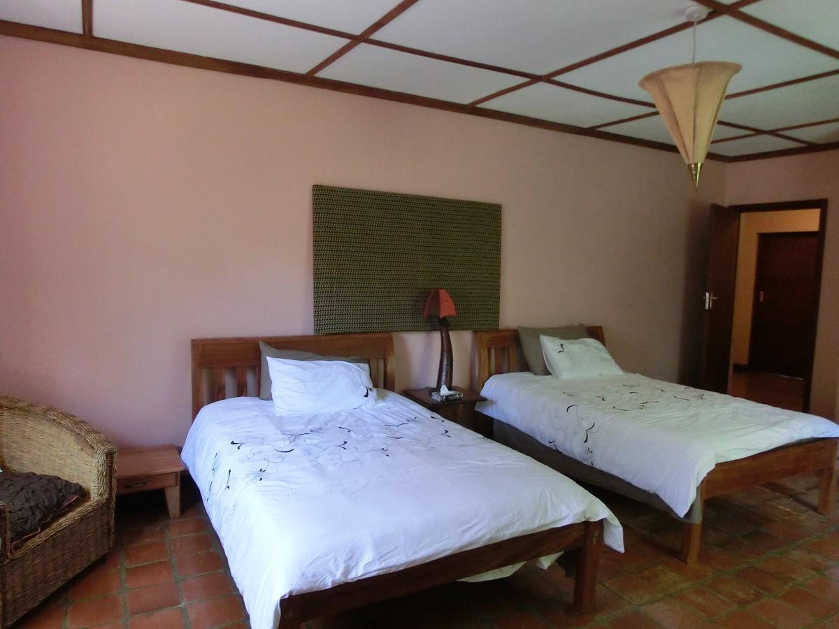 Mwanzo Lodge Naivasha Extérieur photo