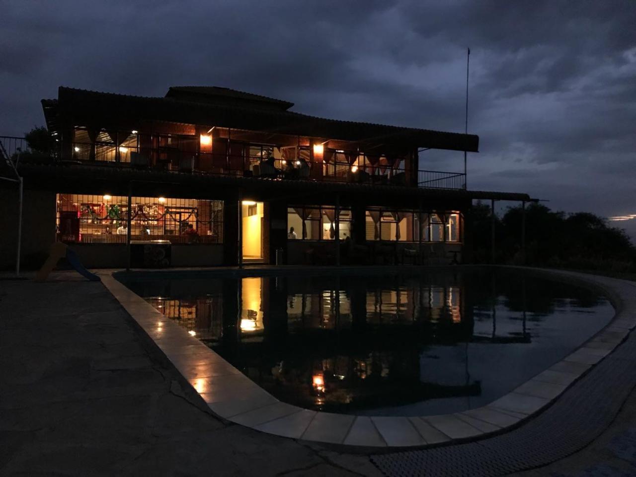Mwanzo Lodge Naivasha Extérieur photo