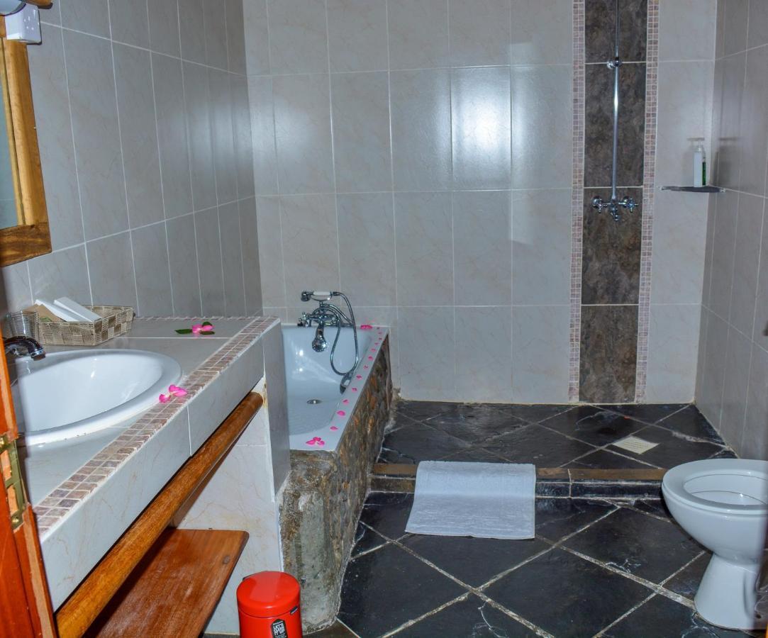 Mwanzo Lodge Naivasha Extérieur photo